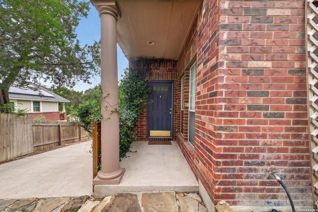 8811 PAVILION PL, San Antonio, TX 78250