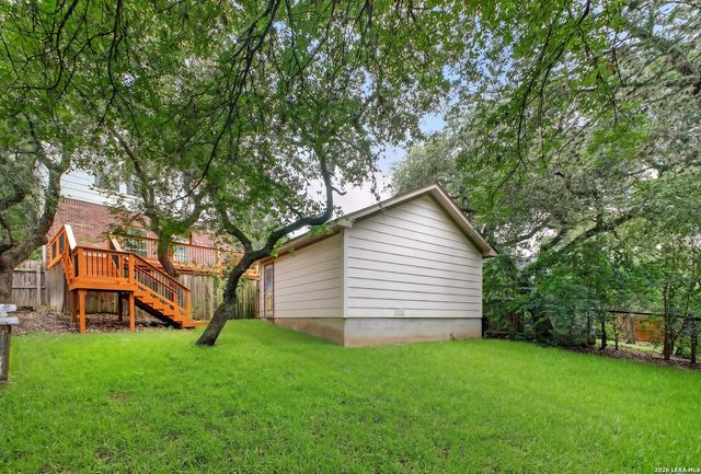 8811 PAVILION PL, San Antonio, TX 78250