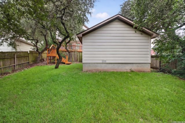 8811 PAVILION PL, San Antonio, TX 78250
