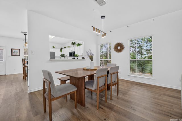 8811 PAVILION PL, San Antonio, TX 78250