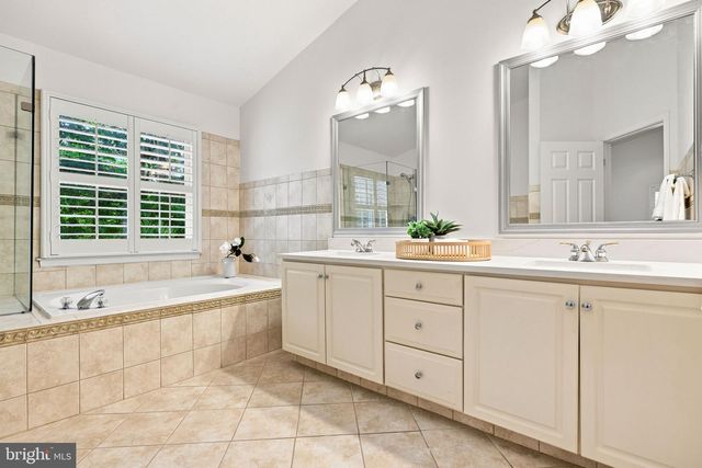 1278 WOODBROOK CT, Reston, VA 20194