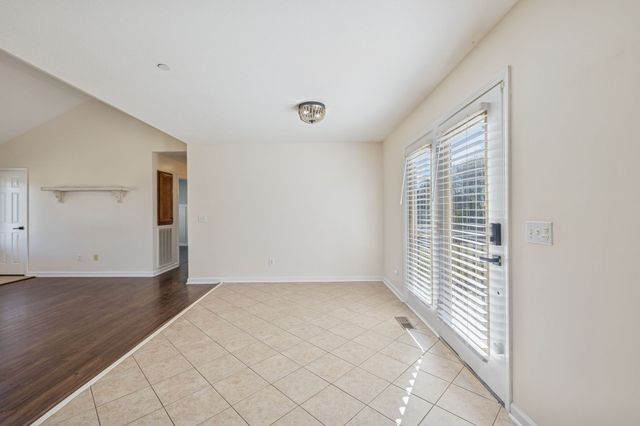 177 Monticello Dr, Pleasant View, TN 37146