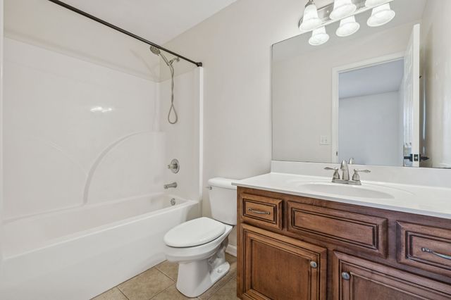 177 Monticello Dr, Pleasant View, TN 37146