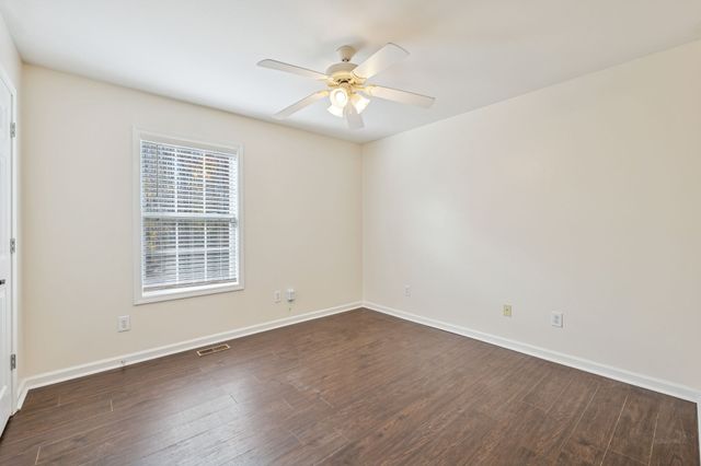 177 Monticello Dr, Pleasant View, TN 37146