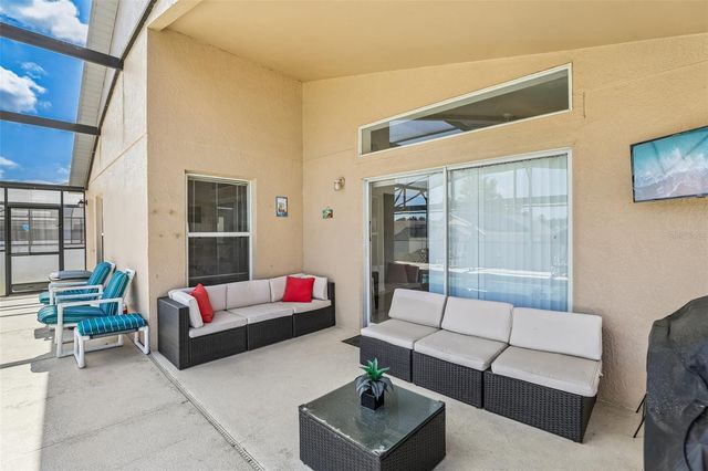 753 CASTERTON CIRCLE, Davenport, FL 33897