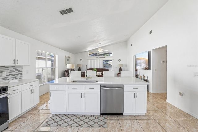 753 CASTERTON CIRCLE, Davenport, FL 33897