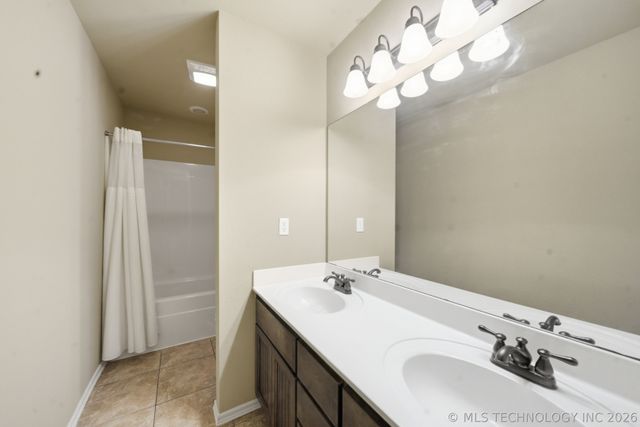 13654 S 87th East Avenue, Bixby, OK 74008