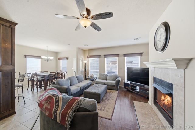 13654 S 87th East Avenue, Bixby, OK 74008