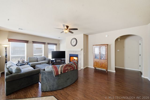 13654 S 87th East Avenue, Bixby, OK 74008