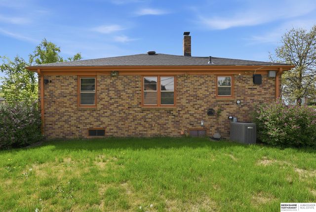 2618 Weber Street, Omaha, NE 68112