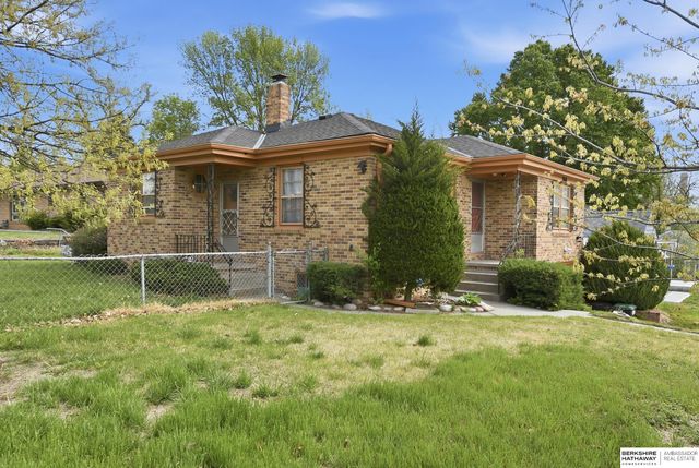 2618 Weber Street, Omaha, NE 68112