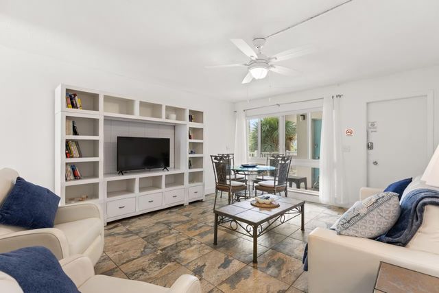 3225 NE 16th Street 20a, Pompano Beach, FL 33062