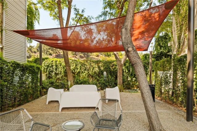 3450 Cahuenga West 907, Los Angeles, CA 90068
