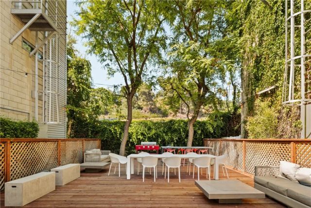 3450 Cahuenga West 907, Los Angeles, CA 90068