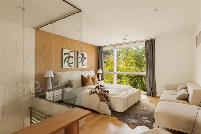 3450 Cahuenga West 907, Los Angeles, CA 90068
