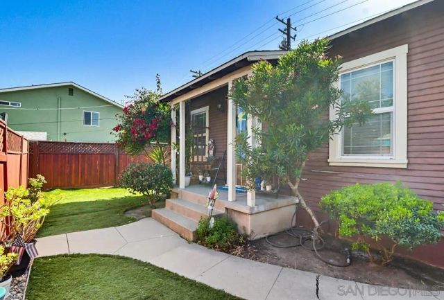 4562-4564 32nd, San Diego, CA 92116