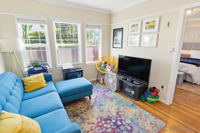 4562-4564 32nd, San Diego, CA 92116