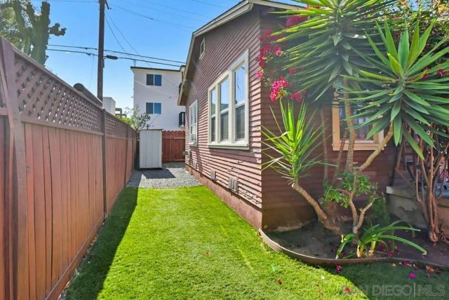 4562-4564 32nd, San Diego, CA 92116