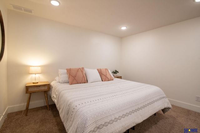 5844 S 91st Street, Lincoln, NE 68526