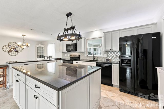 6591 Weldon Circle NW, Concord, NC 28027