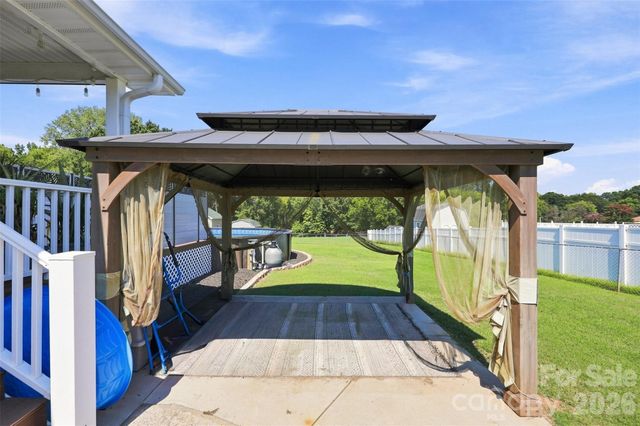 6591 Weldon Circle NW, Concord, NC 28027