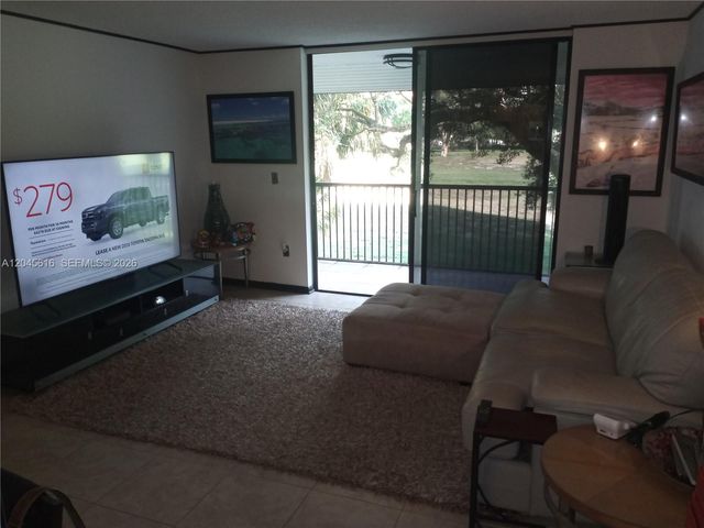 5570 NW 44th Street 208A, Lauderhill, FL 33319