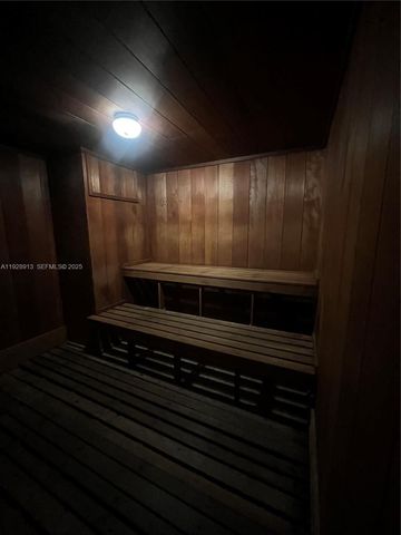 403 NW 68th Ave 206, Plantation, FL 33317