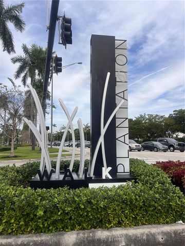 403 NW 68th Ave 206, Plantation, FL 33317