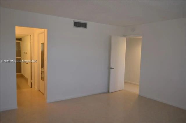 403 NW 68th Ave 206, Plantation, FL 33317