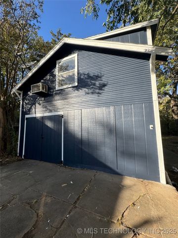 209 11th Avenue NW, Ardmore, OK 73401