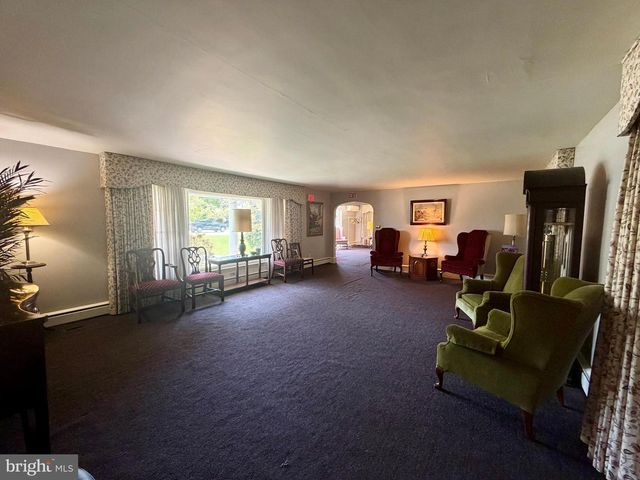 8323 MAPLE AVE, Pennsauken, NJ 08109