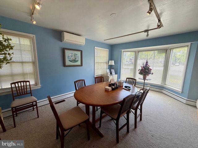 8323 MAPLE AVE, Pennsauken, NJ 08109