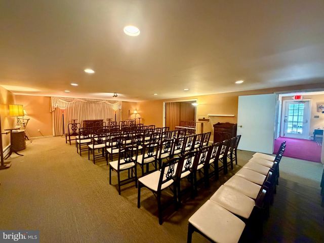 8323 MAPLE AVE, Pennsauken, NJ 08109