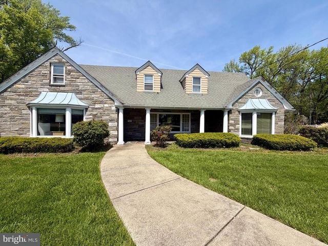 8323 MAPLE AVE, Pennsauken, NJ 08109