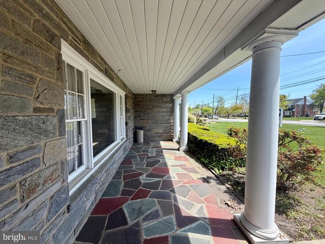 8323 MAPLE AVE, Pennsauken, NJ 08109