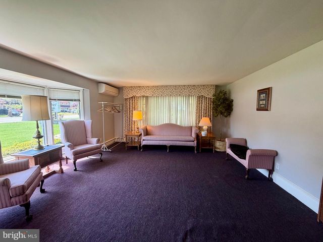 8323 MAPLE AVE, Pennsauken, NJ 08109
