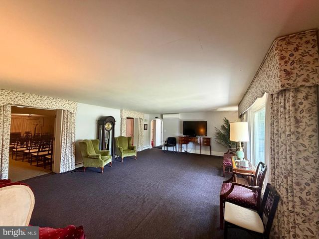 8323 MAPLE AVE, Pennsauken, NJ 08109