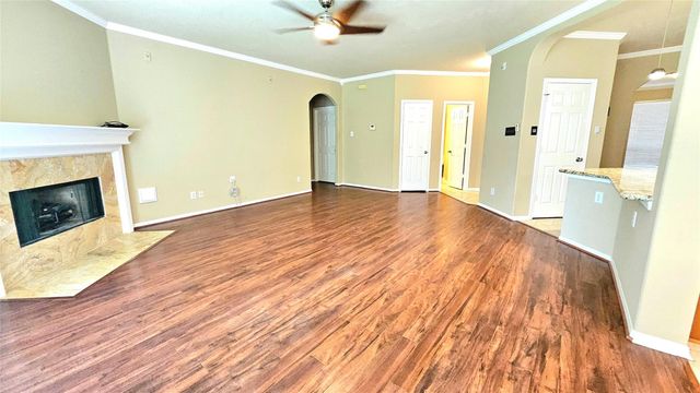 3121 English Oaks Boulevard, Pearland, TX 77584