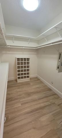 524 Indigo Avenue, Wellington, FL 33414