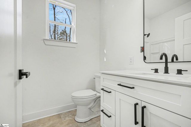 152 Quail Hollow Circle, Westminster, SC 29693
