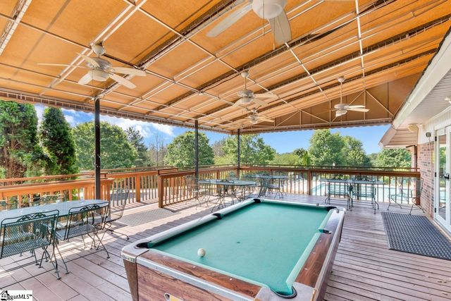 152 Quail Hollow Circle, Westminster, SC 29693