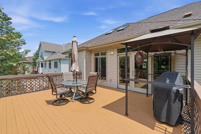 738 Weald Bridge Road, Cottage Grove, WI 53527