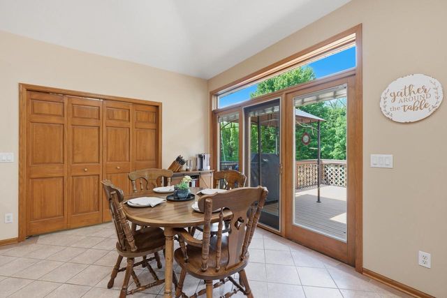 738 Weald Bridge Road, Cottage Grove, WI 53527