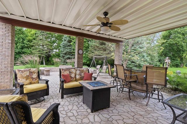 738 Weald Bridge Road, Cottage Grove, WI 53527