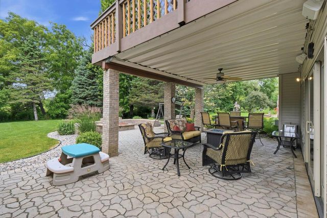 738 Weald Bridge Road, Cottage Grove, WI 53527