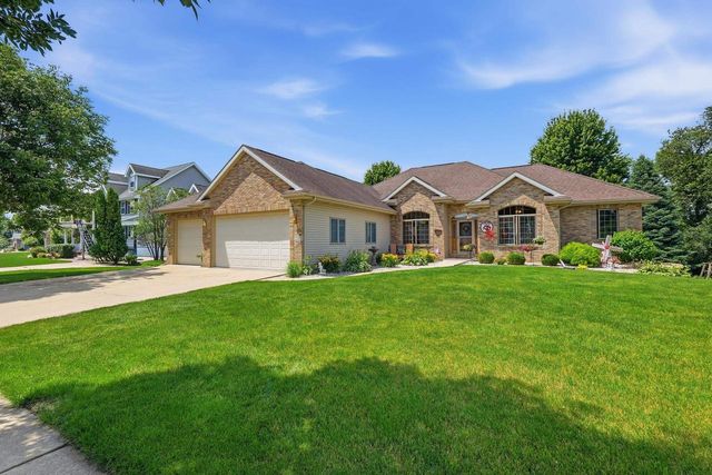 738 Weald Bridge Road, Cottage Grove, WI 53527