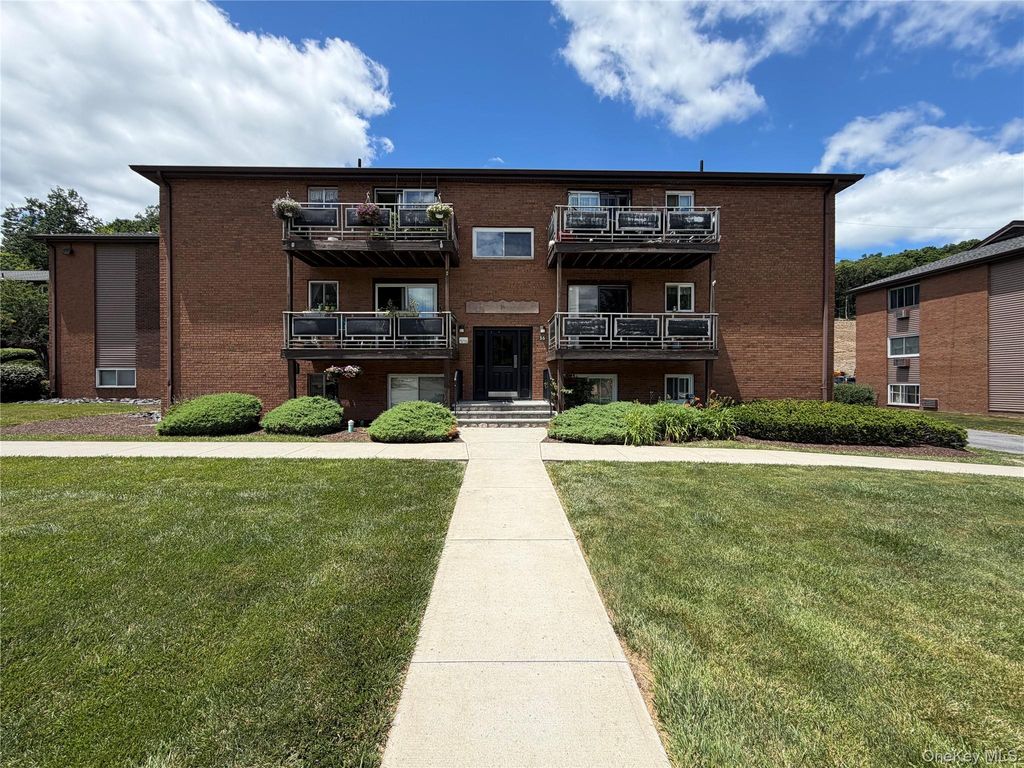 36 Tanager Road 3601, Monroe, NY 10950