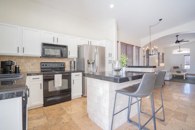 5039 E Lucia Drive, Cave Creek, AZ 85331