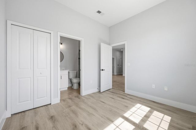 13715 SW 38TH COURT, Ocala, FL 34473