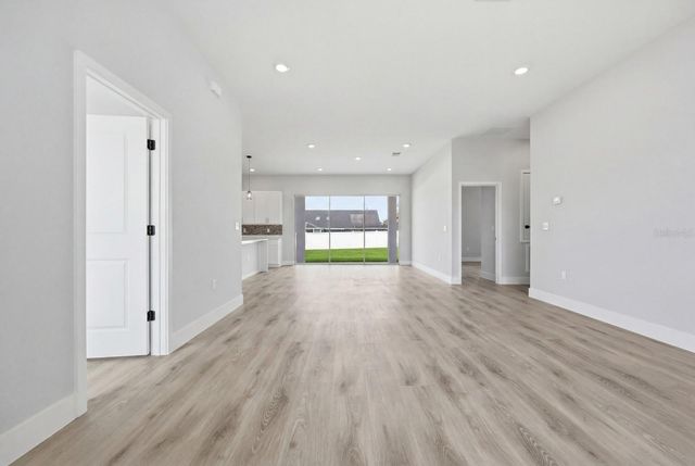 13715 SW 38TH COURT, Ocala, FL 34473